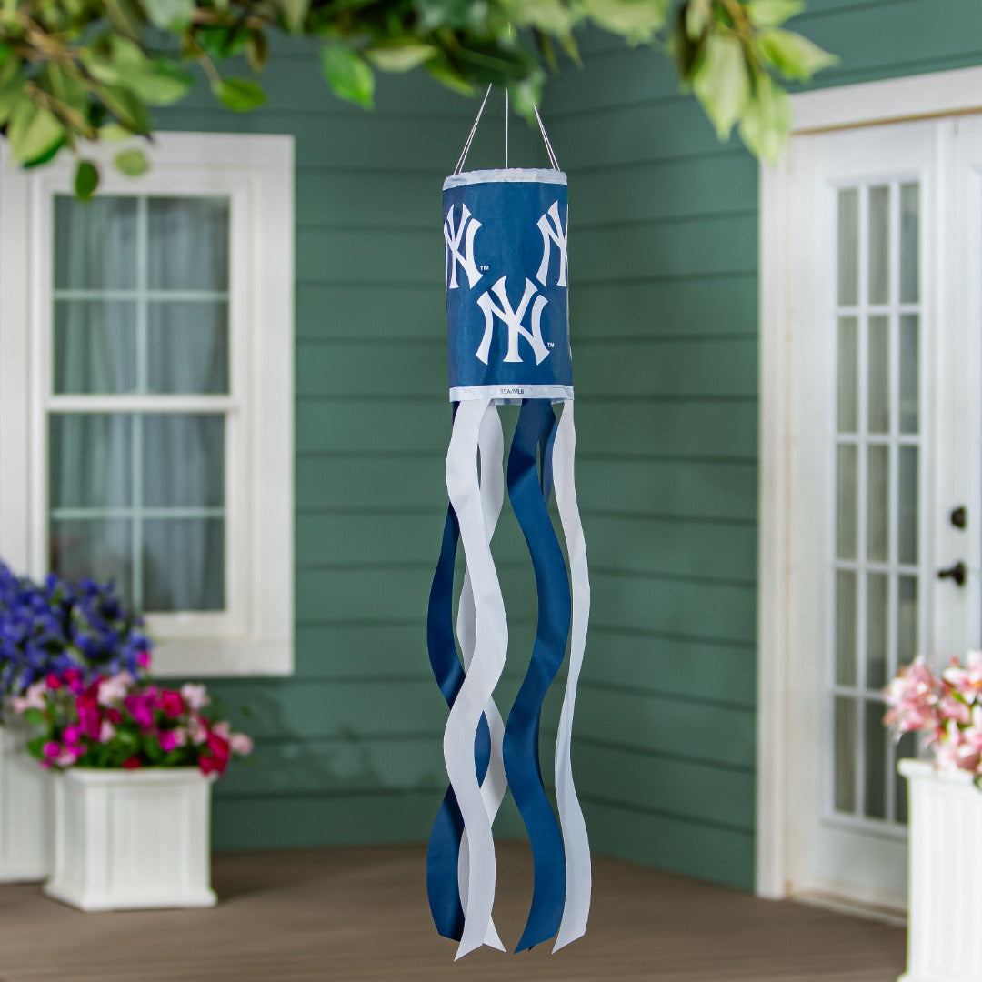 New York Yankees Windsock 40 Inches heartlandflags